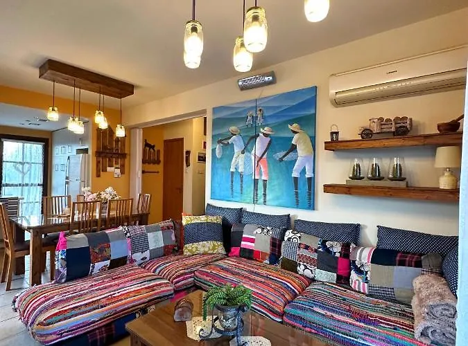 Sotira Luxury House *